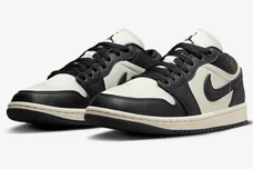 Air-Jordan-1-Low-Vintage-Panda-FB9893-101-4