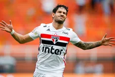 alexandre pato