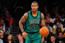 Boston Celtics v New York Knicks