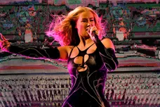 Pitbull "Can't Stop Us Now" Summer Tour - Orlando, FL