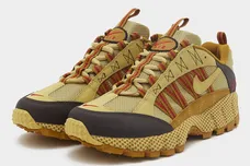 Nike-Air-Humara-Buff-Gold-Bronzine-FJ7098-701-1