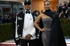 The 2022 Met Gala In America: An Anthology of Fashion Red Carpet Arrivals
