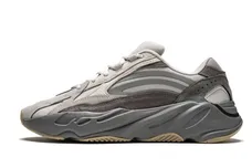 adidas Yeezy Boost 700 V2 Tephra