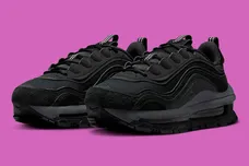 nike-air-max-97-futura-triple-black-fb4496-002-6
