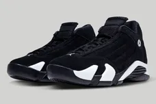 Air-Jordan-14-Black-White-487471-016