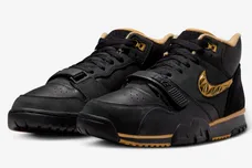 Nike-Air-Trainer-1-College-Football-Playoffs-FJ6196-001-4