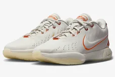 Nike-LeBron-21-Akoya-FV2345-001-Release-Date-4