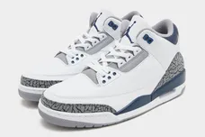 Air-Jordan-3-White-Midnight-Navy-CT8532-140