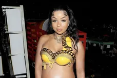 ChriseanRockBaddiesThrowingPunch