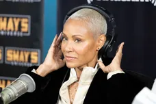 Celebrities Visit SiriusXM - October 17, 2023