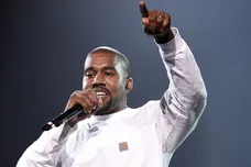 Kanye West New Album Italy Show Performance Hip Hop News