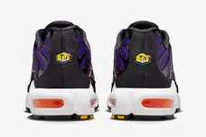 Nike-Air-Max-Plus-Voltage-Purple-DX0755-500-5