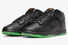 Nike-Dunk-Mid-Halloween-Headless-Horseman-FQ8749-010-4