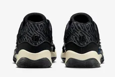 Nike-KD-16-Boardroom-DV2917-003-5