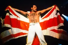 Queen At Knebworth