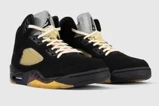 A-Ma-Maniere-Jordan-5-Dusk