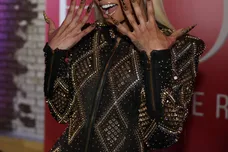 Support Your Girlfriend's POW(H)ER Experience Awards 2023