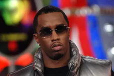 Sean "Diddy" Combs Visits MTV's "TRL" - December 1, 2005