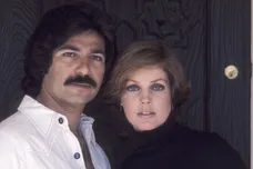 Priscilla Presley Robert Kardashian Dated Relationship Elvis