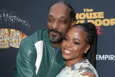 Snoop Dogg Wife Matching Rings Birthday Hip Hop News