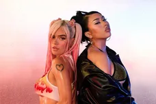 kali uchis karol g labios mordidos