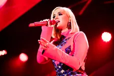 102.7 KIIS FM Jingle Ball – SHOW