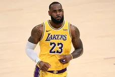 Detroit Pistons v Los Angeles Lakers