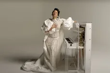 AliciaKeysLifelineVisual