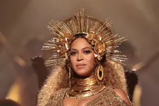 Sexyy Red Beyonce New Music Fire Emoji Playlist Stream Hip Hop News
