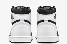 Air-Jordan-1-High-Black-White3