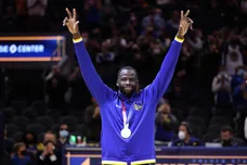 Denver Nuggets v Golden State Warriors