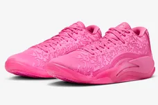Jordan-Zion-3-Pink-DR0675-600-4