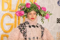 Black Girls Rock 2019 Hosted By Niecy Nash - Red Carpet