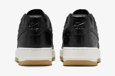 Nike-Air-Force-1-Low-Black-Ostrich-DZ2708-002-5