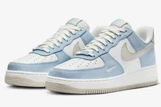 Nike-Air-Force-1-Low-Light-Armory-Blue-Light-Bone-3