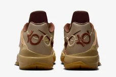 Nike-KD-4-Year-of-the-Dragon-2.0-FJ4189-200-5