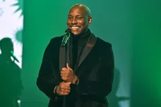 2023 ESSENCE Holiday Special