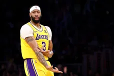 Detroit Pistons v Los Angeles Lakers