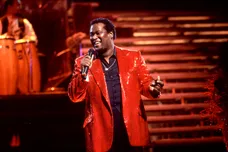 Luther Vandross At The Aire Crown Theater