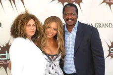 VH1 Divas Duets: A Concert to Benefit the VH1 Save the Music Foundation - Arrivals