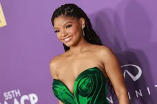 55th Annual NAACP Awards - Arrivals