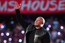 AMFOOT-NFL-SUPERBOWL-LVI-RAMS-BENGALS-ENTERTAINMENT-HALFTIME