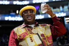 Dallas Mavericks v Golden State Warriors