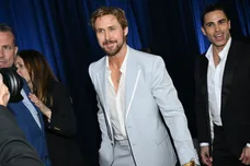 30th Annual Screen Actors Guild Awards - Red Carpet