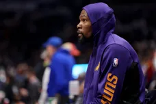 Phoenix Suns v Denver Nuggets