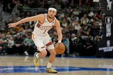 Phoenix Suns v Milwaukee Bucks