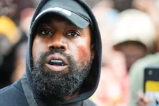 Celebrity Sightings - Paris Fashion Week - Womenswear Spring/Summer 2023 - Day Seven