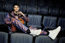 LaMelo-Ball-PUMA-MB.03-Iridescent-379904-01