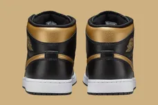 Air-Jordan-1-Mid-Black-Metallic-Gold-DQ8426-071-4