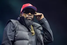 EA Sports Presents The Madden Bowl - Inside